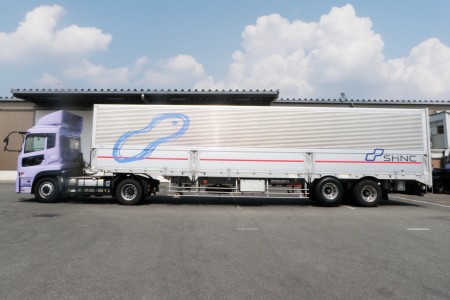 車輛・倉庫｜和歌山の物流会社ならSHINCグループへ